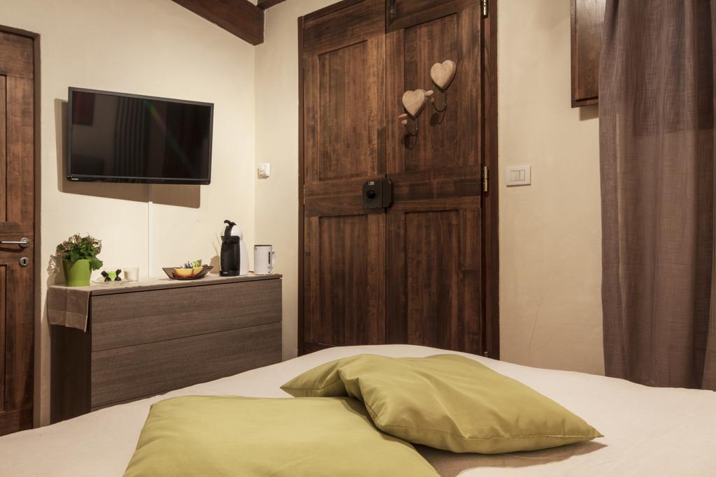 Hotel Da Leo à Montefollonico Extérieur photo